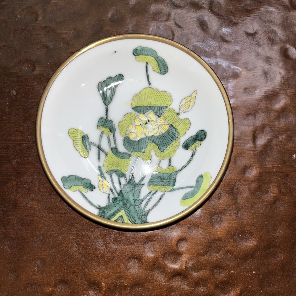 JAPANESE PORCELAIN / BRASS ENCASED PLATE/BOWL HAND PAINTED (ACF) (GREEN)